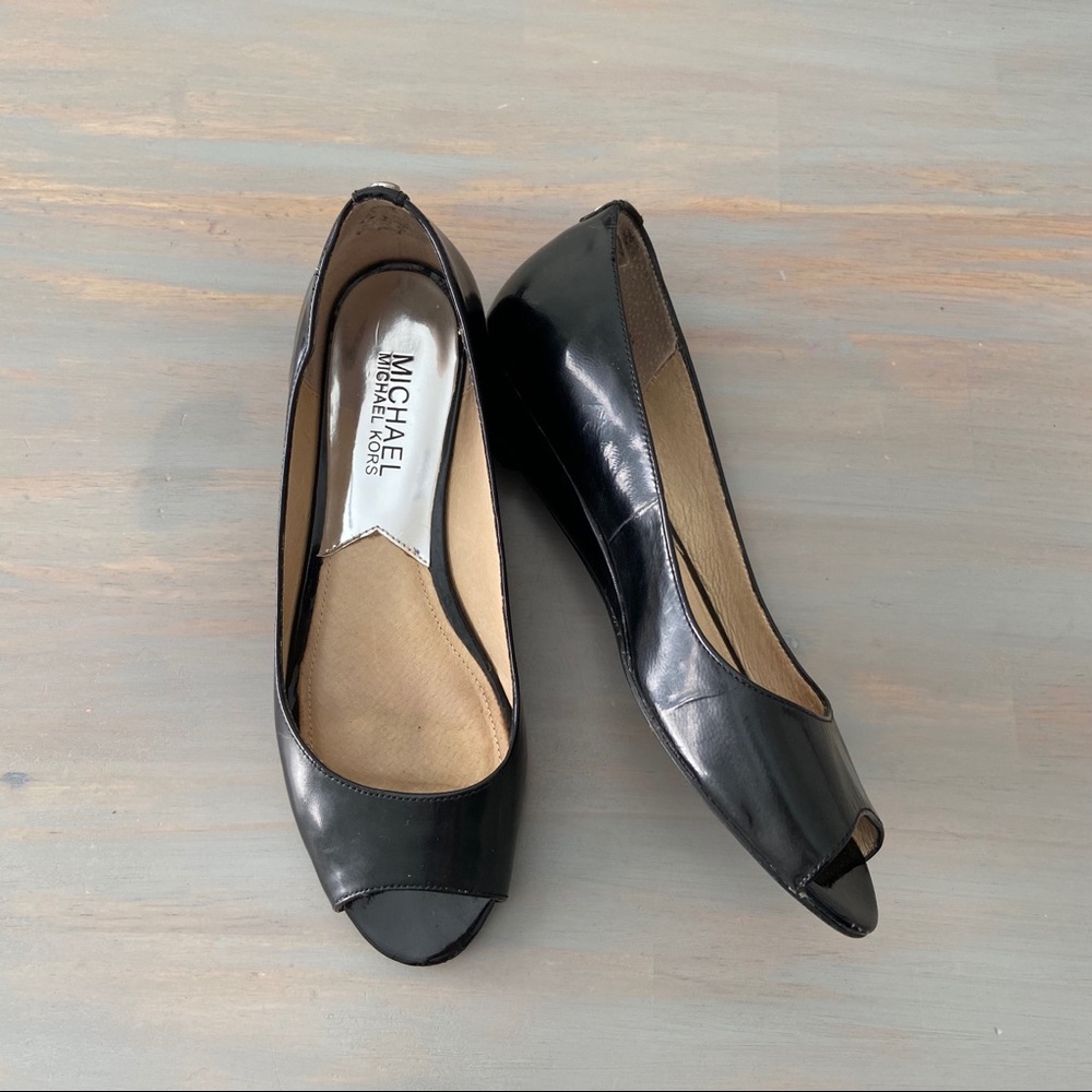 MICHAEL Michael Kors Black Open Toe Wedge Shoe 6.5